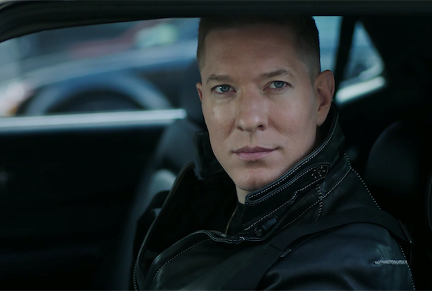 Power Boss fait fortement allusion à [Spoiler]Le retour de Spinoff Book II: Ghost