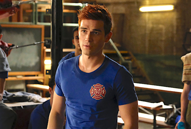 Récapitulatif de Riverdale: Est-ce qu’il fait chaud ici?