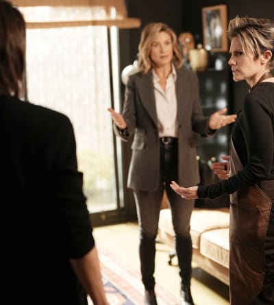 Triangle amoureux? -tall - A Million Little Things Saison 4 Episode 16