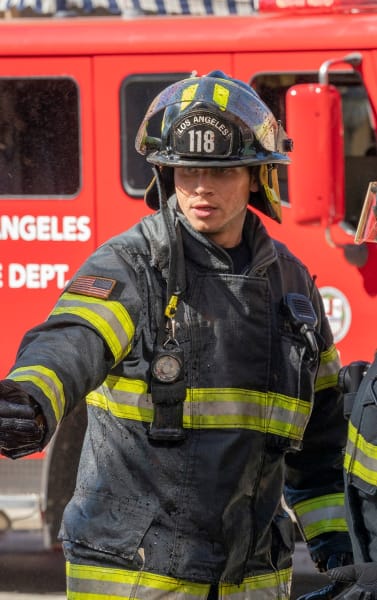 Pointing Things Out - 9-1-1 Saison 5 Episode 9