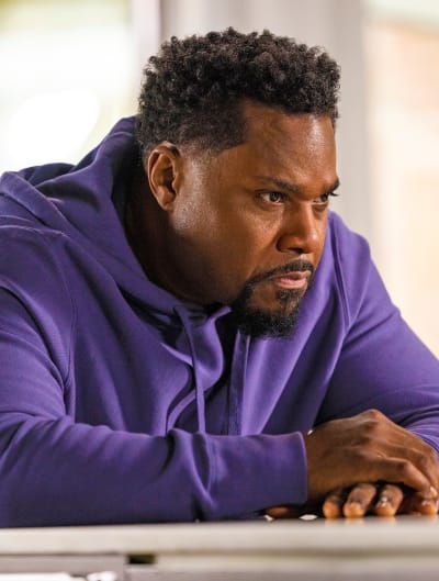 Grieving Son -tall - The Resident Saison 5 Episode 19