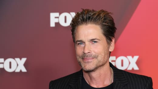 Rob Lowe assiste à Fox Upfront 2022 le 16 mai 2022 à New York.