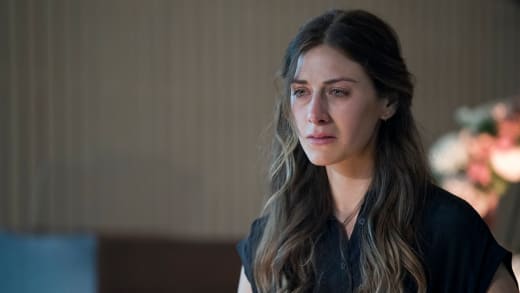 Deuil et vengeance - In The Dark saison 4 épisode 13