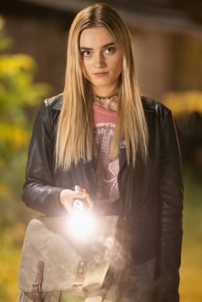 Mother Mary - Tall - Les Winchesters Saison 1 Épisode 1