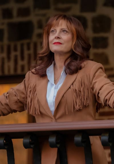 Dottie Roman-tall - Monarch Saison 1 Épisode 1