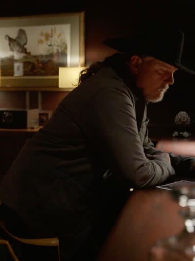 Drowning Sorrows -tall - Monarch Saison 1 Épisode 6