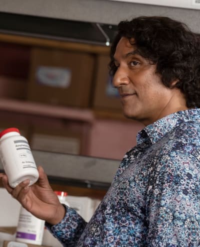 Drug Supply - The Cleaning Lady Saison 2 Épisode 6