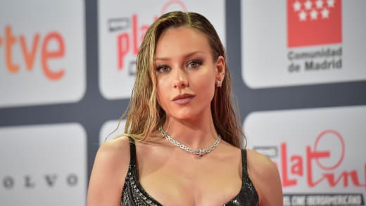 Ester Exposito assiste aux Platino Awards 2021 à l'IFEMA