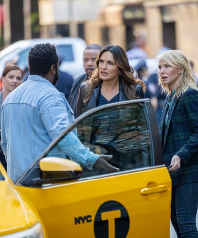 Trouver un témoin - Law & Order: SVU Saison 24 Episode 6