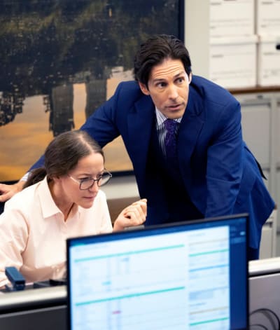 A Masked Assault - Law & Order: SVU Saison 24 Episode 6