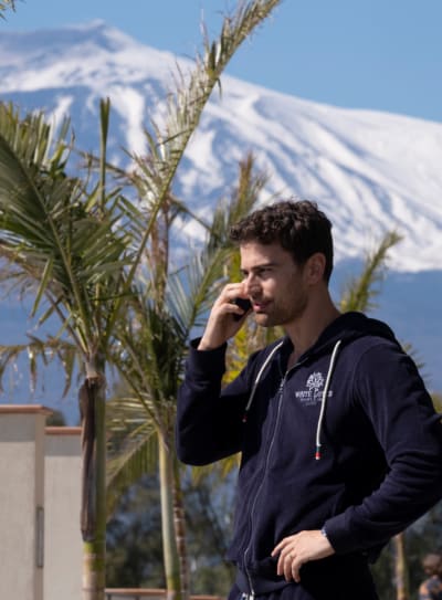 Il ne veut pas de bon - The White Lotus Saison 2 Episode 2