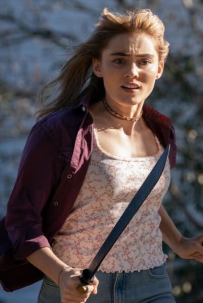 Un appel à l'aide - Tall - The Winchesters Saison 1 Episode 6