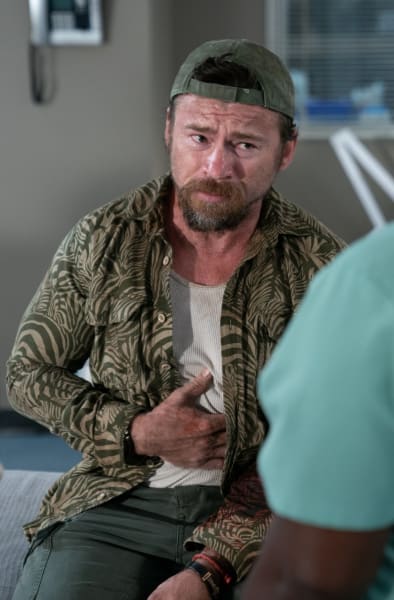 Mauled -tall - The Resident saison 6 épisode 9