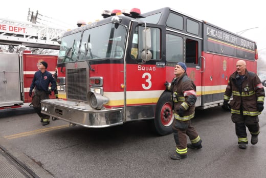 Pullng Up in the Truck - Chicago Fire Saison 11 Episode 9