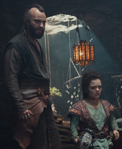 Frère Mort et Meldof (Grand) - The Witcher : Blood Origin Saison 1 Episode 3