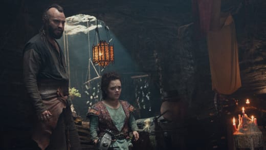 The Witcher: Blood Origin Saison 1 Episode 3 Review: Des guerriers, des réveils et des mondes merveilleux