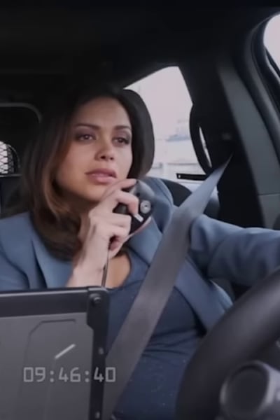 Angela - The Rookie Saison 5 Episode 16