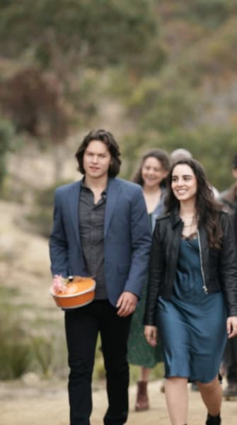 Josh & Riley - La Brea Saison 2 Episode 11