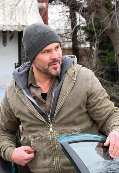 Undercover avec les Becks -tall - Chicago PD Saison 10 Episode 15