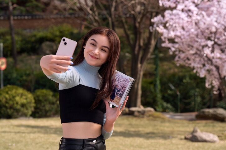 Xo, Kitty – Premier aperçu, photos promotionnelles + date de sortie