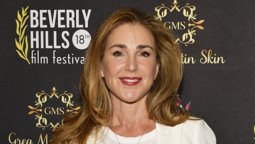 Peri Gilpin rejoint le casting de Frasier : une suite très attendue
