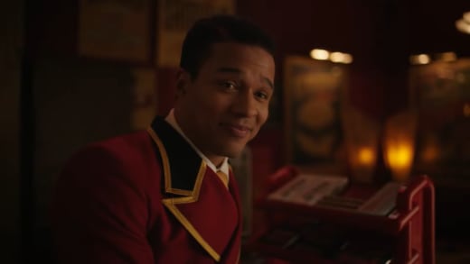 Entretien avec Karl Walcott sur son personnage de Clay Walker dans Riverdale