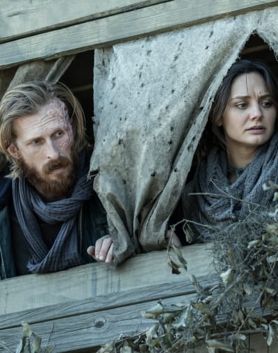 Attendez, qui est-ce? - Craindre le mort-vivant saison 8 épisode 4
