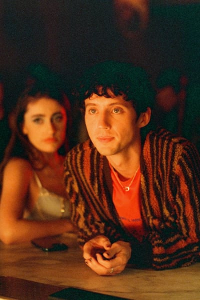 Rachel Sennott et Troye Sivan (Acteurs) - The Idol Saison 1 Episode 1