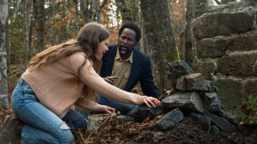 FROM saison 2 épisode 10 : un final bouleversant avec des rebondissements inattendus.