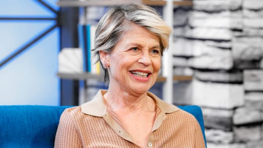 Linda Hamilton rejoint le casting de Stranger Things Saison 5 !