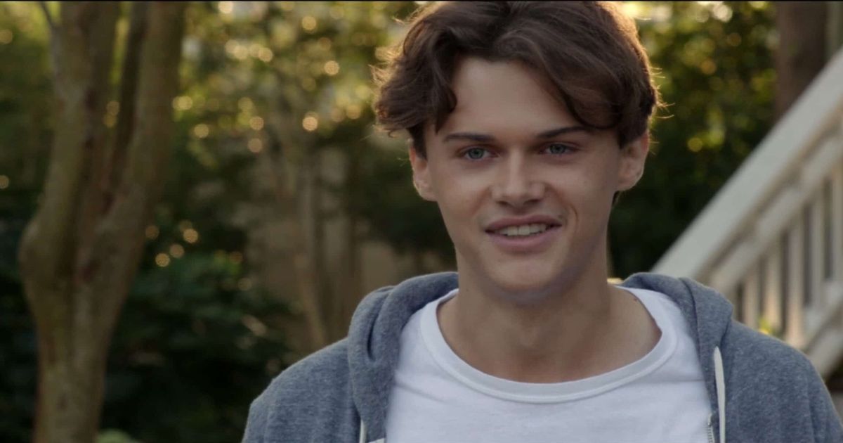 L'été où je suis devenu la jolie star Christopher dans le rôle de Conrad