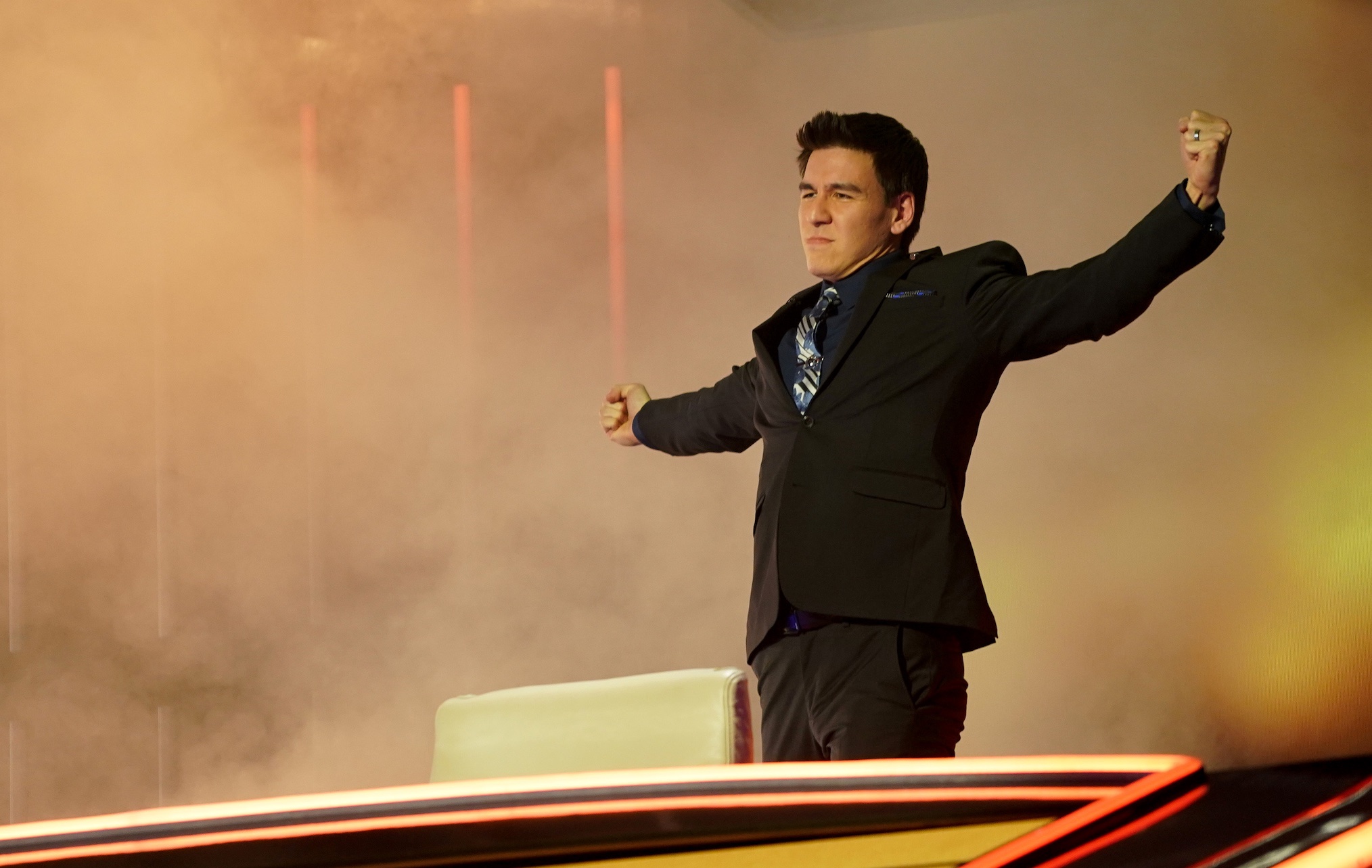 ‘Péril!’ La star James Holzhauer se moque d’ABC pour avoir embarrassé “The Chase” Snafu