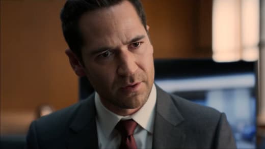 ???? Scandale au tribunal : témoignage explosif et tensions amoureuses ! The Lincoln Lawyer S02E05 révèle tout ! ????