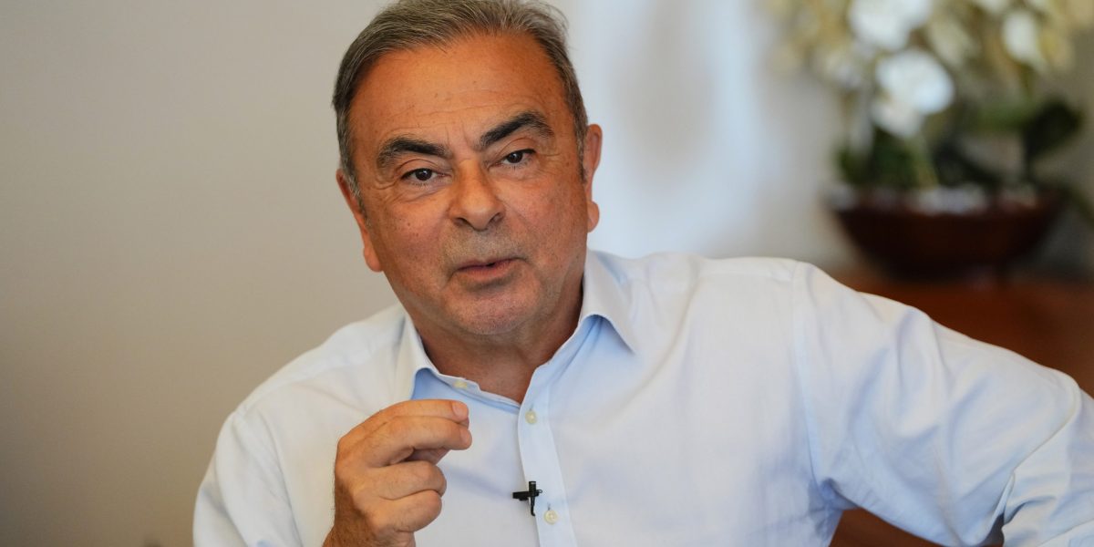 Carlos Ghosn, PDG de Nissan, arrive sur Apple TV+