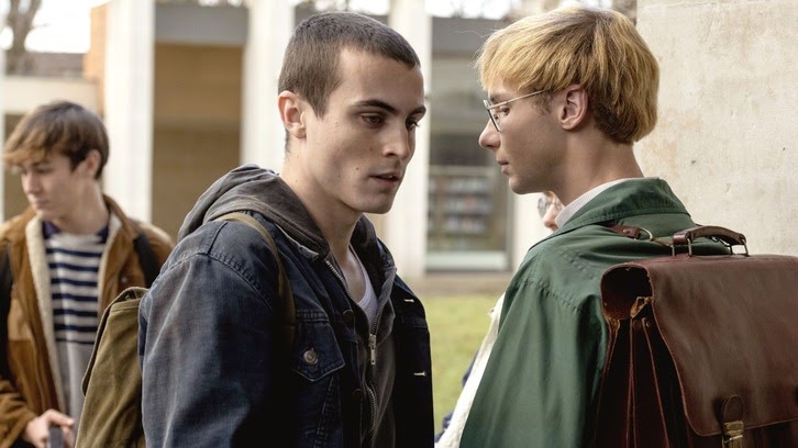 Critique de “Lie With Me” : Le Film Ă ne pas Manquer !