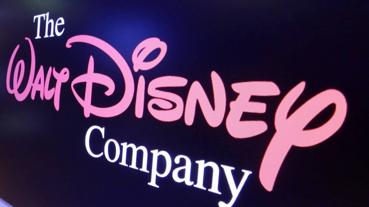 Disney augmente les tarifs pour Disney+ et Hulu sans publicité et promet de lutter contre le partage de mots de passe.