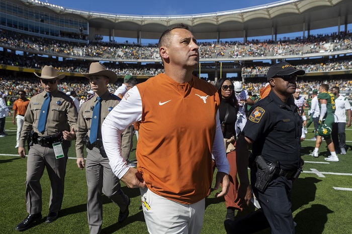 Doutes sur les playoffs au Texas et chaos dans la Big 12