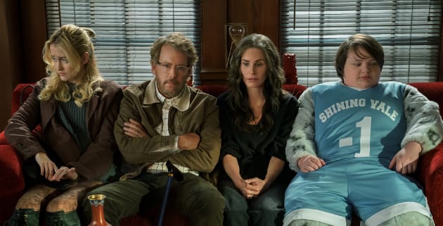 Effrayante saison 2 de Shining Vale en octobre sur Starz