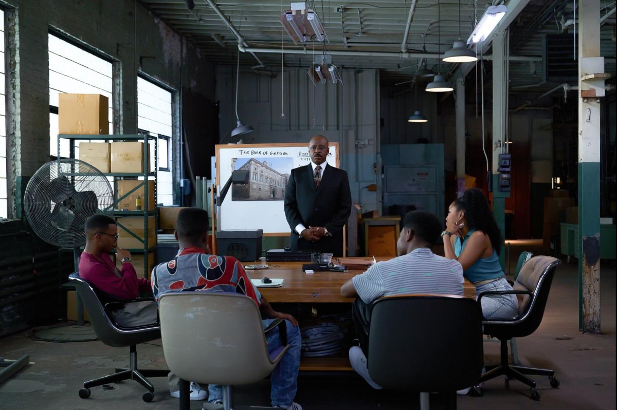 “Heist 88”: La série de Courtney B. Vance dévoile des photos et une date de première.