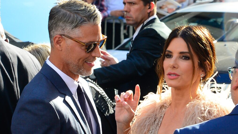 Hommage poignant de la sœur de Sandra Bullock après le décès de Bryan Randall, compagnon de la star, atteint de la SLA