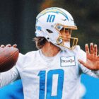 Chargers' Justin Herbert says he'd be 'pretty boring' on Netflix's 'Quarterback'