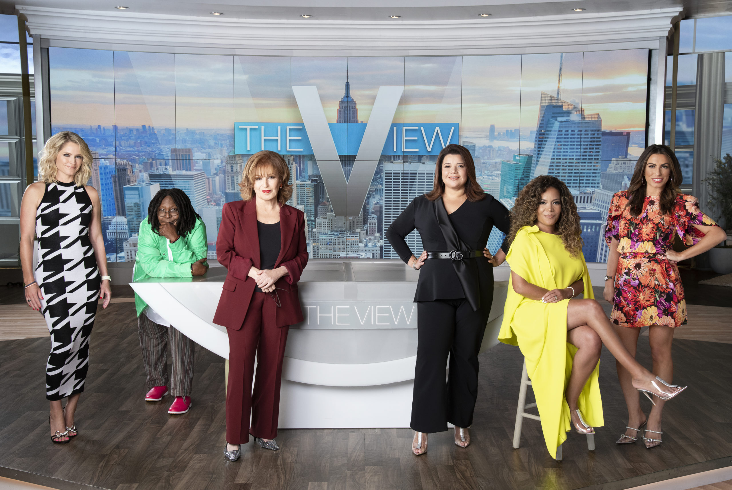 Les co-animateurs reviennent dans The View : Saison 27, talk-show de jour à succès – émission renouvelée