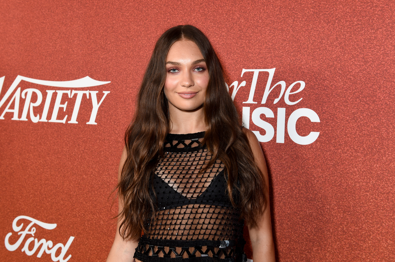 Maddie Ziegler sublime en Alberta Ferretti au Variety Power of Young Hollywood – WWD