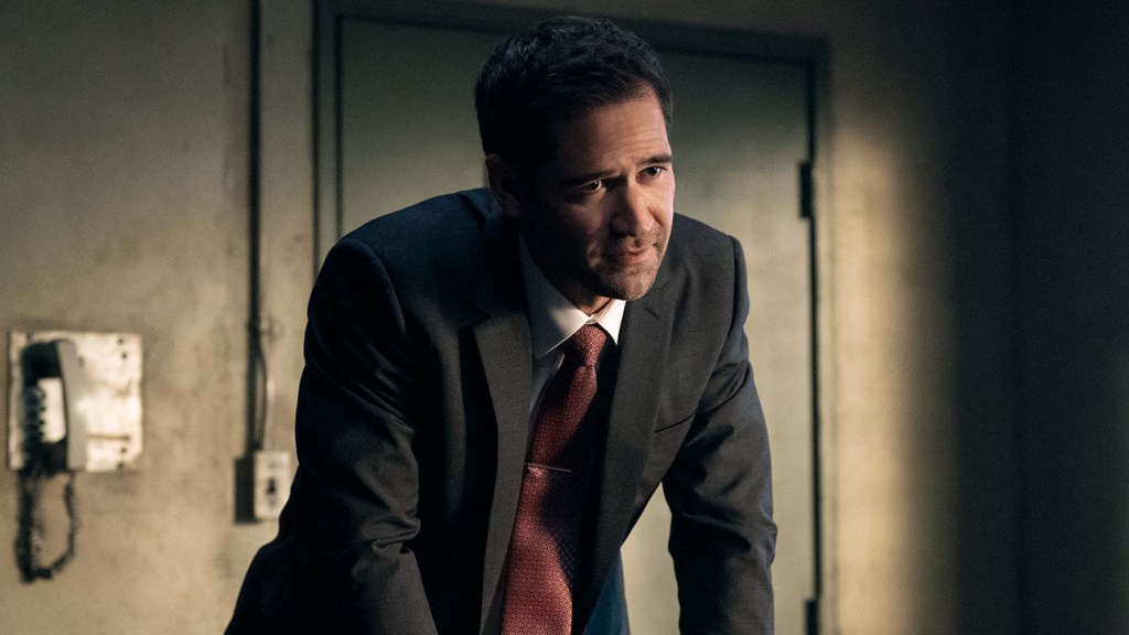 Netflix renouvelle “The Lincoln Lawyer” pour la saison 3 – The Hollywood Reporter