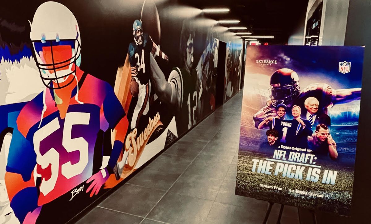 Roku révolutionne le sport en direct avec “NFL Draft : Le choix est fait” (Bloom)