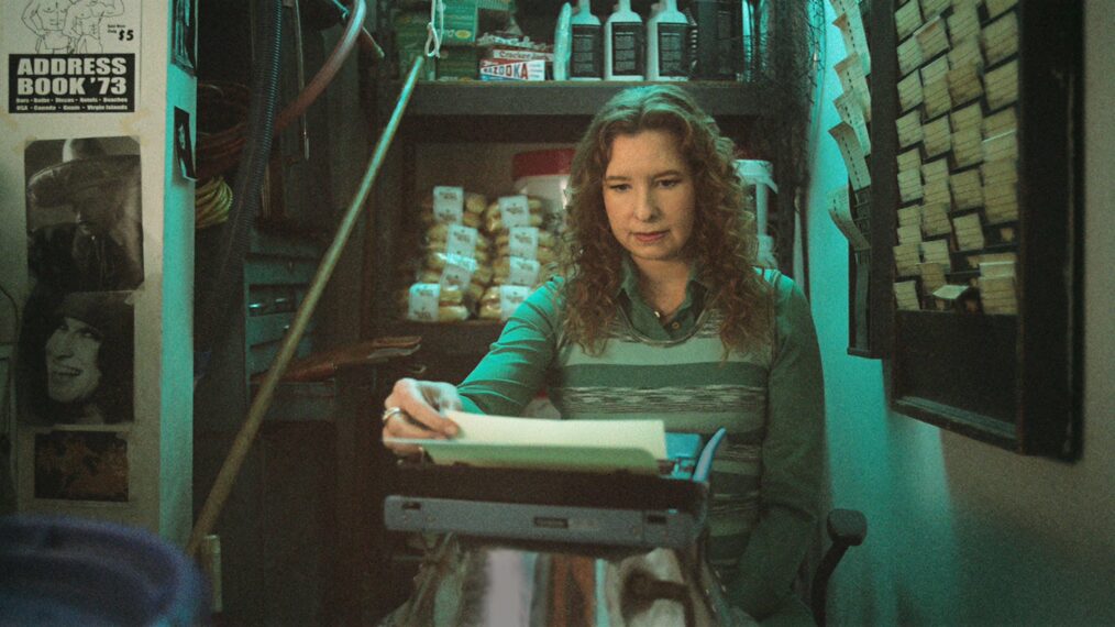 Lennon Parham dévoile le voyage de découverte de soi de Shelly dans la saison 2 de “Minx”