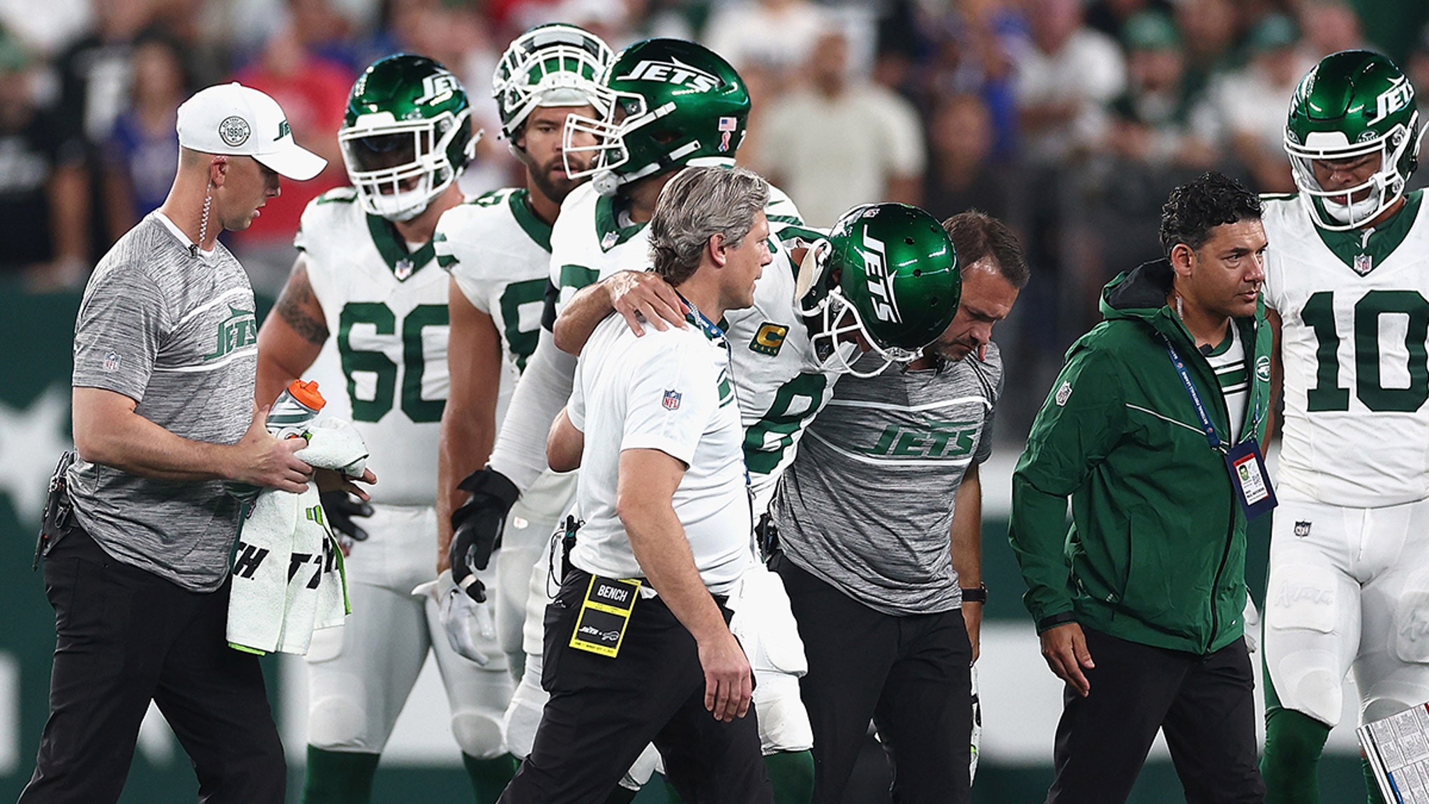 Aaron Rodgers blessé lors de sa première série avec les Jets