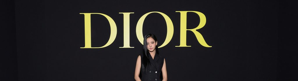 Jisoo de Blackpink réinvente le luxe discret pour le défilé Spring 2024 de Dior