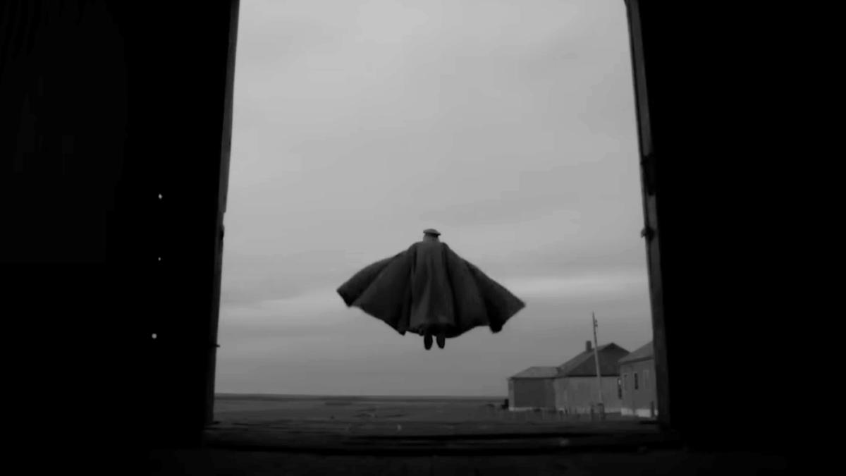Avant de regarder le film de vampire chilien sur Netflix, voici ce que vous devez savoir.