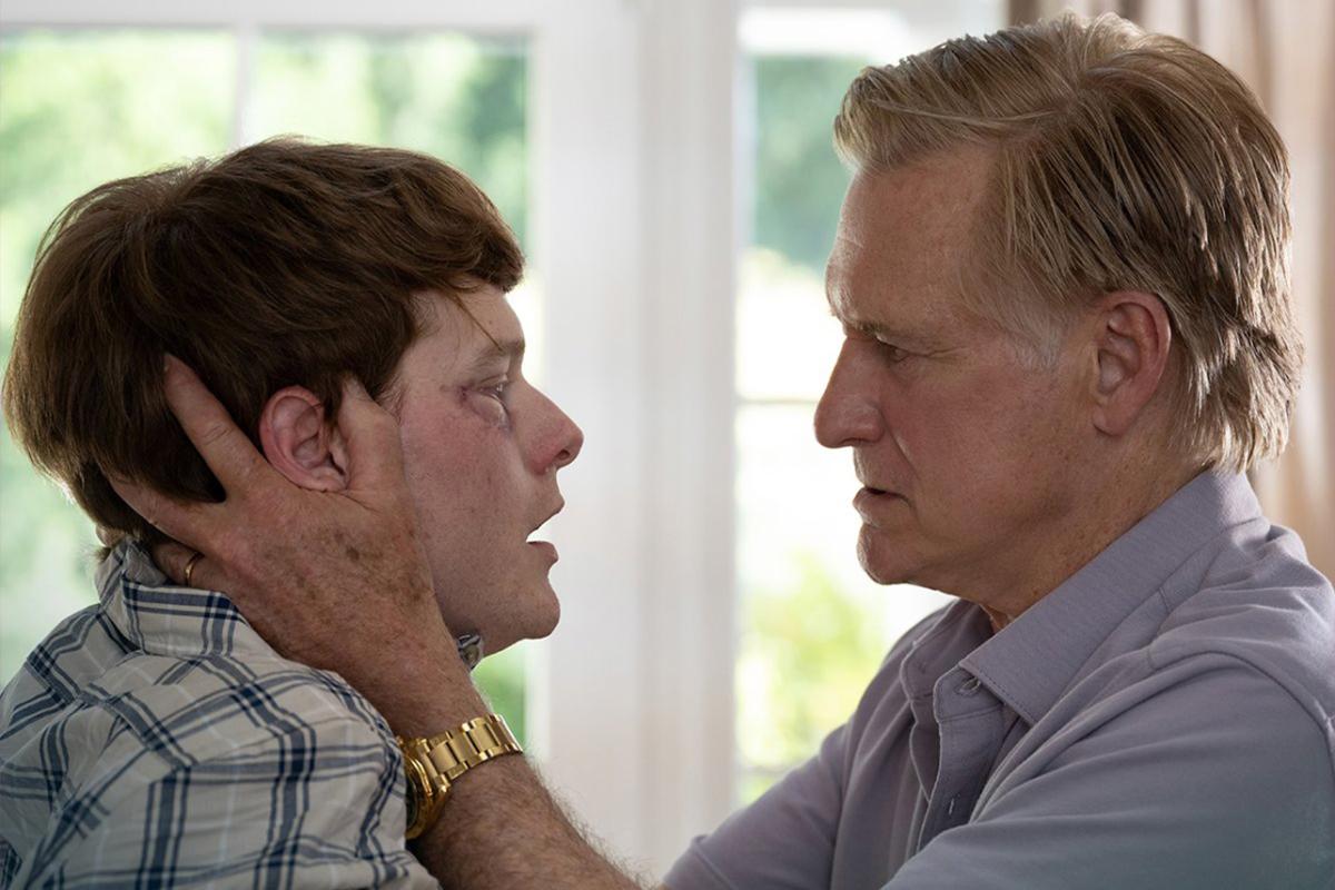 Bill Pullman incarne Alex Murdaugh, meurtrier condamné, dans le film original “Les meurtres des Murdaugh” de Lifetime, leur 500e film.